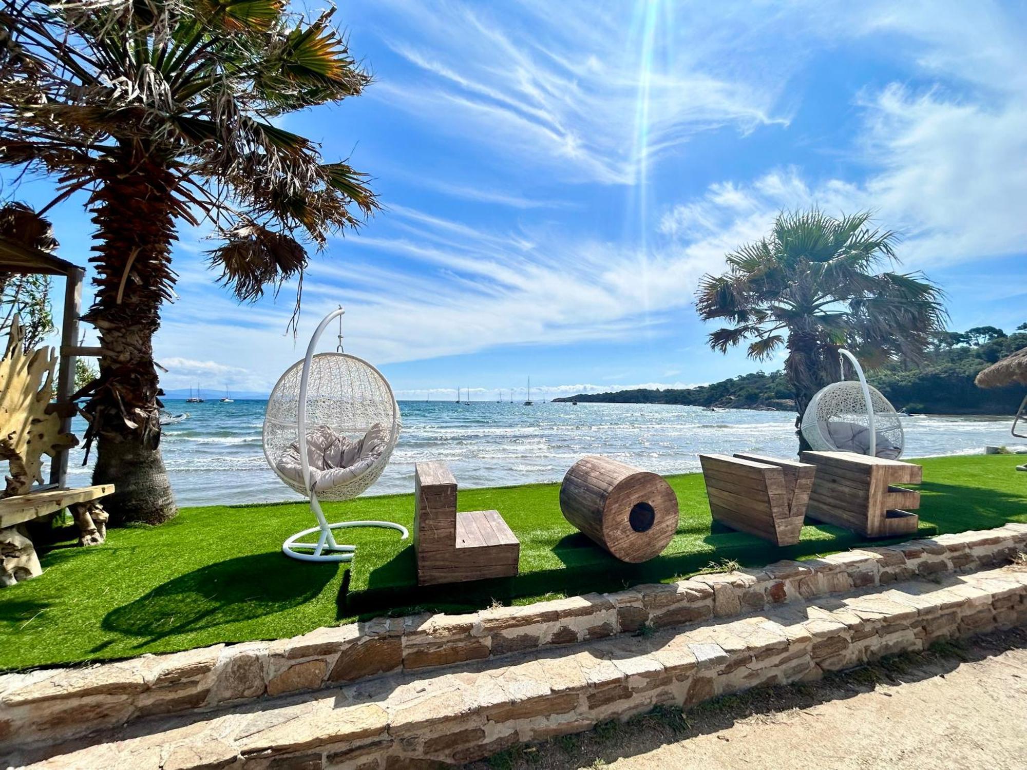 Hotel Playa Pachamama Hyères Exterior foto